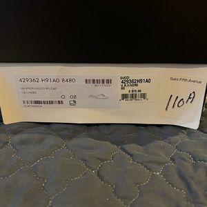 Men Gucci slide authentic worn once